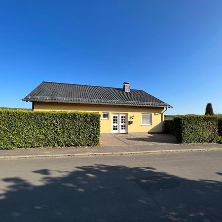 Wohnung Mit Panoramablick Gerolstein Buitenkant foto