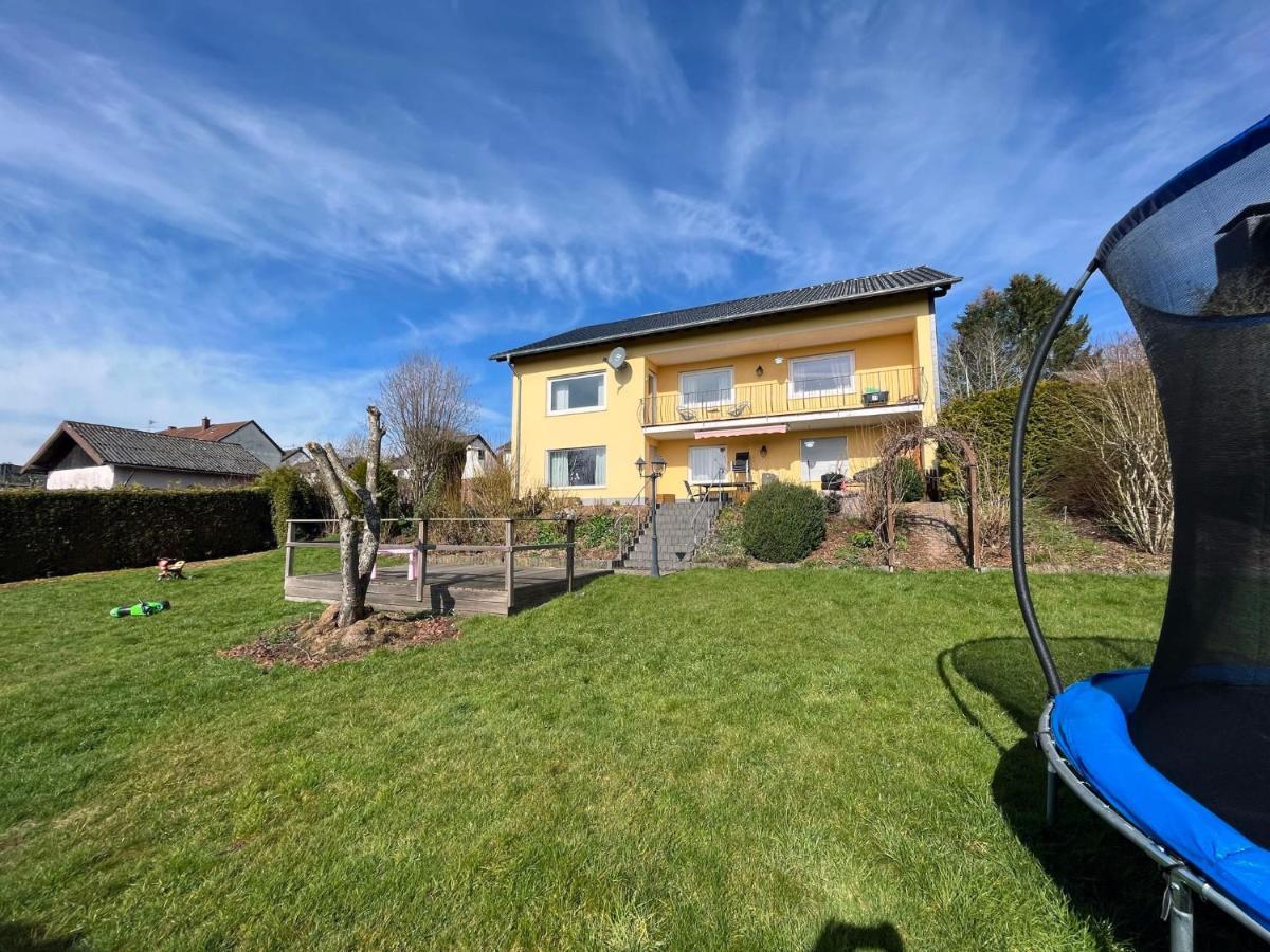 Wohnung Mit Panoramablick Gerolstein Buitenkant foto