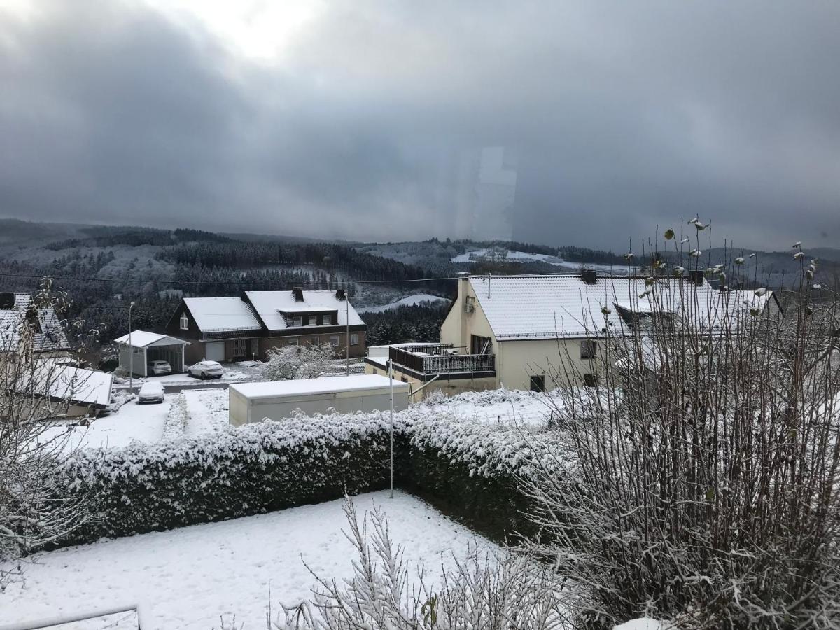 Wohnung Mit Panoramablick Gerolstein Buitenkant foto