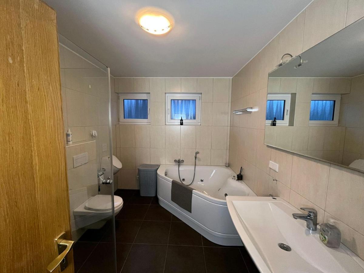 Wohnung Mit Panoramablick Gerolstein Buitenkant foto