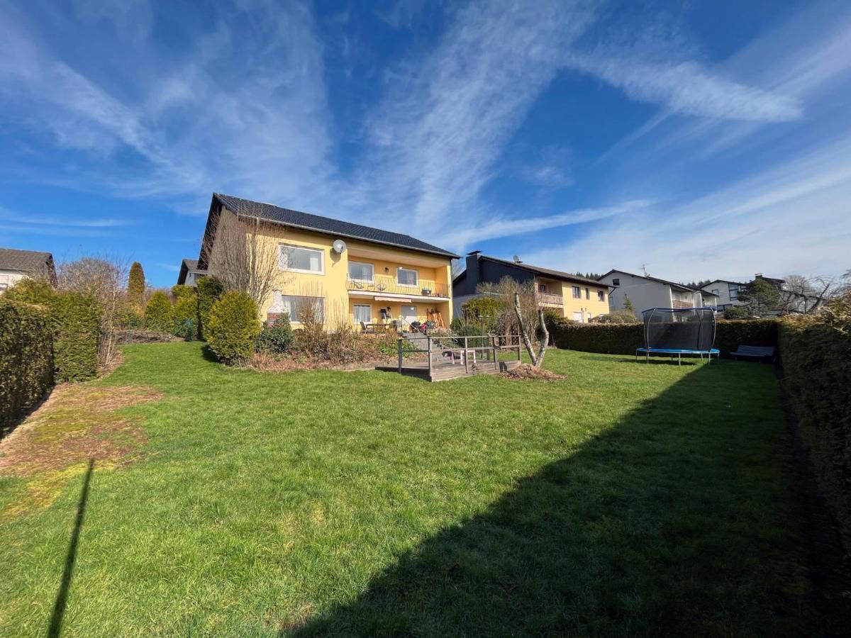 Wohnung Mit Panoramablick Gerolstein Buitenkant foto